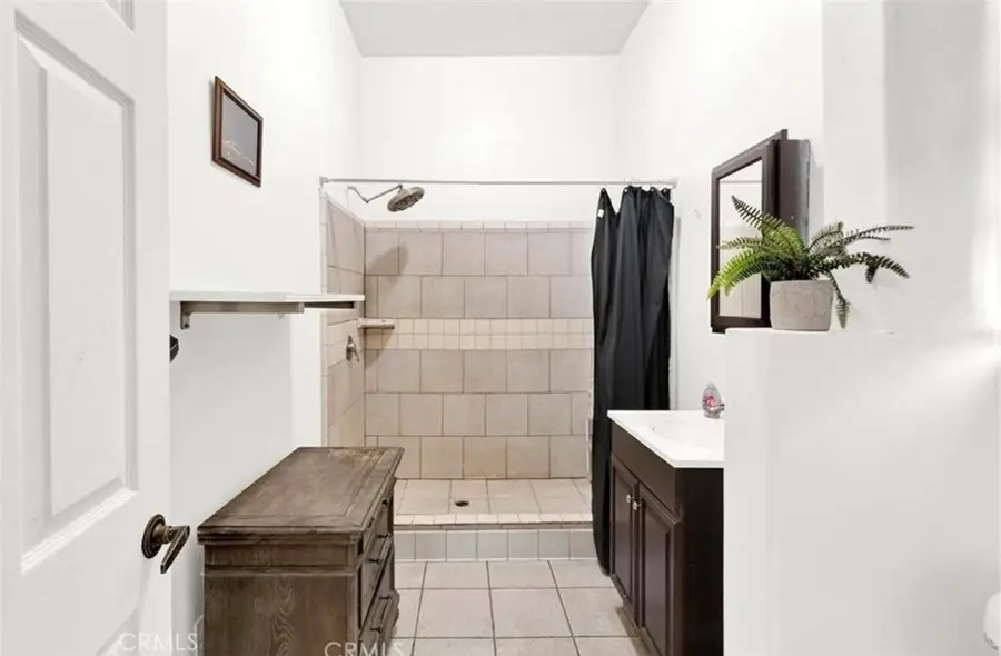 1151 W Mission, Pomona, CA 91766 - #2