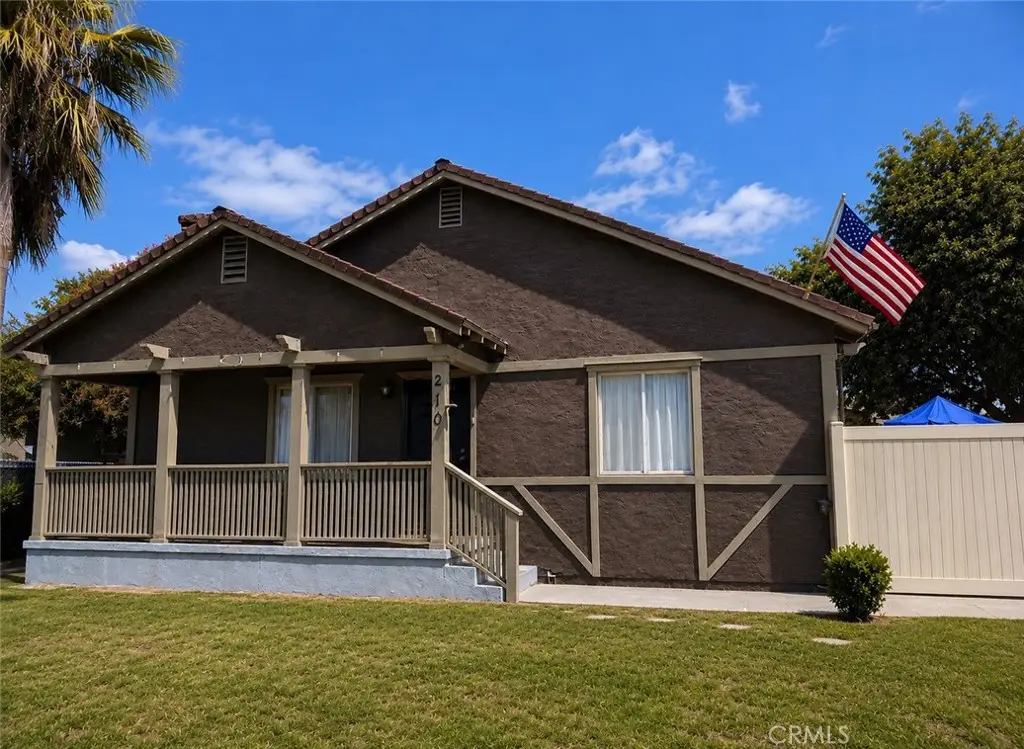 210 E 9th, San Bernardino, CA 92410 - #1