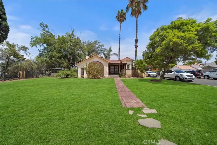 3405 Strong, Riverside, CA 92501 - #2