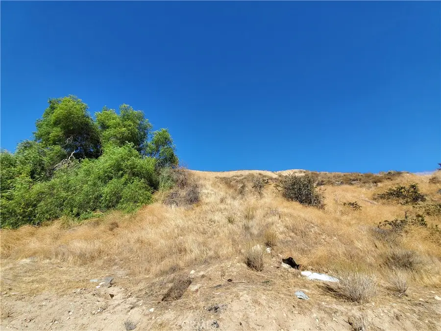 0 Sierra Hwy, Newhall, CA 91321 - #2