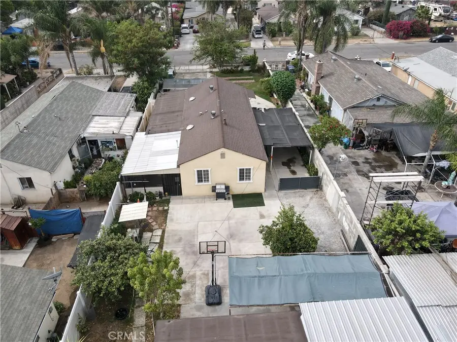 8567 Trey Avenue, Riverside, CA 92503 - #2