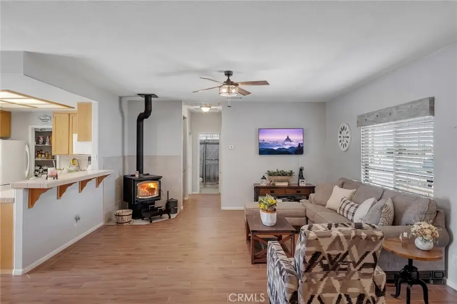 7678 Montrose, Hesperia, CA 92345 - #3