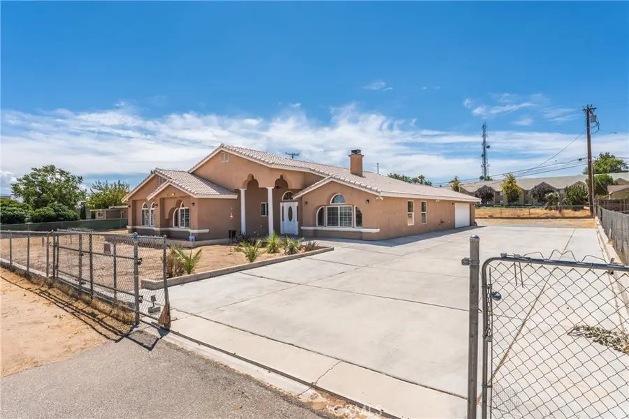 15921 Pine Street, Hesperia, CA 92345 - #2