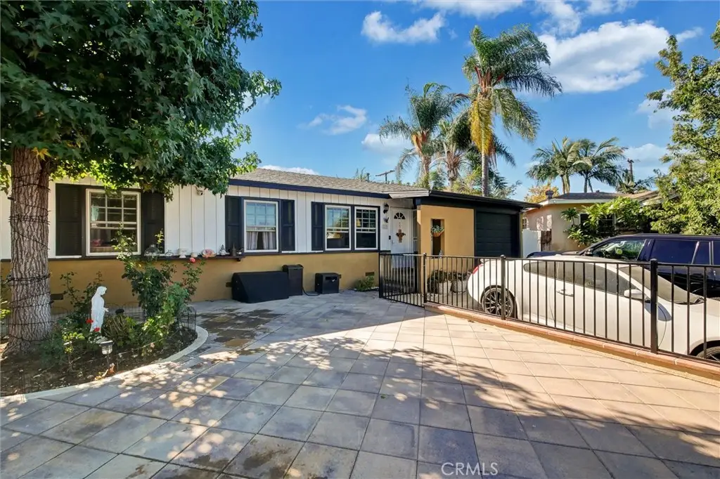 227 Oak Place, Brea, CA 92821 - #1