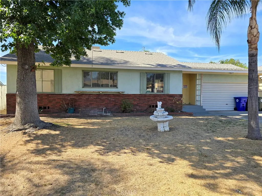 237 W Van Koevering Street, Rialto, CA 92376 - #1