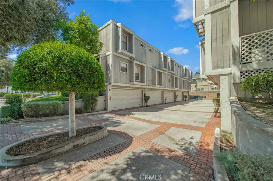 965 E Del Mar Boulevard #4, Pasadena, CA 91106 - #2
