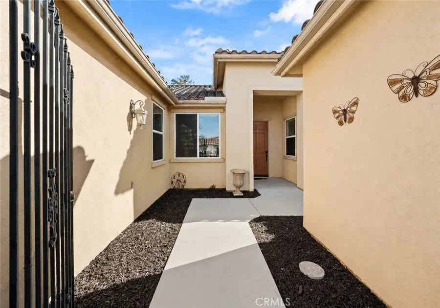 3318 W Jeanette, San Bernardino, CA 92407 - #3