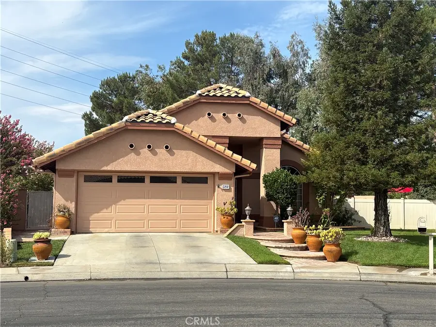 1523 Paradise Island, Banning, CA 92220 - #3