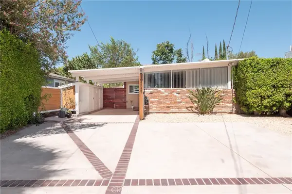 18527 Napa Street, Northridge, CA 91324