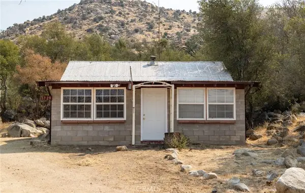 3728 Oak Meadow, Lake Isabella, CA 93240