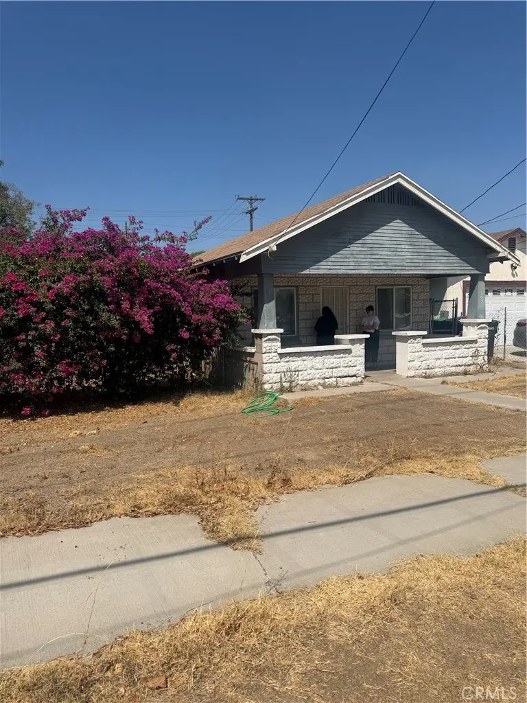 409 W L, Colton, CA 92324 - #1