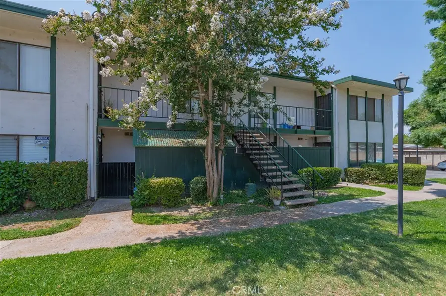 1735 E Washington Street #B-11, Colton, CA 92324 - #2