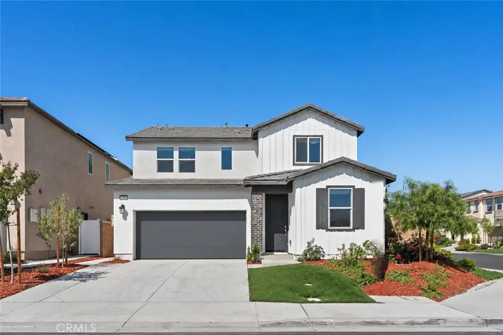 588 Calderwood Lane, Rialto, CA 92377 - #1