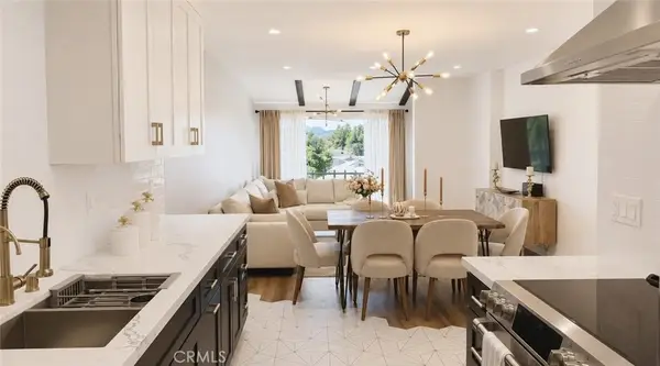 12720 Burbank, Los Angeles, CA 91607