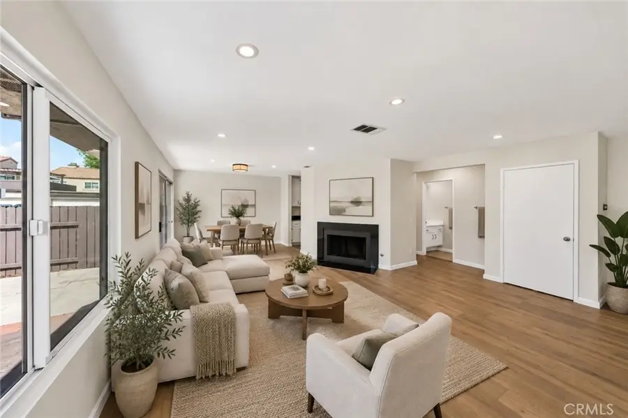 9404 Round Up #A, Montclair, CA 91763 - #3