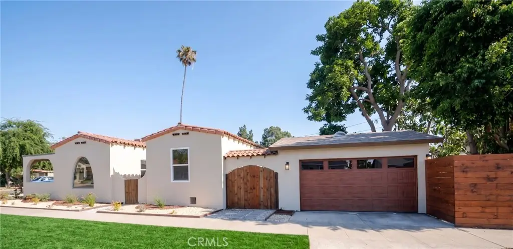 2391 Fashion Ave, Long Beach, CA 90810 - #1