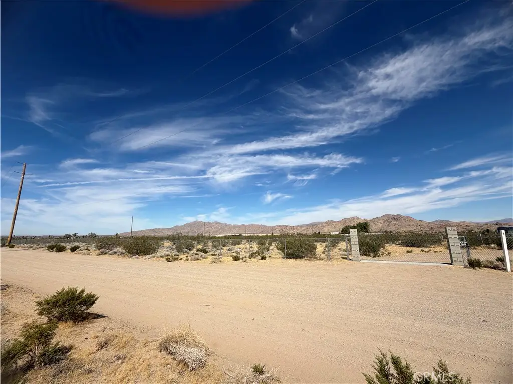 9705 Buena Vista, Lucerne Valley, CA 92356 - #1