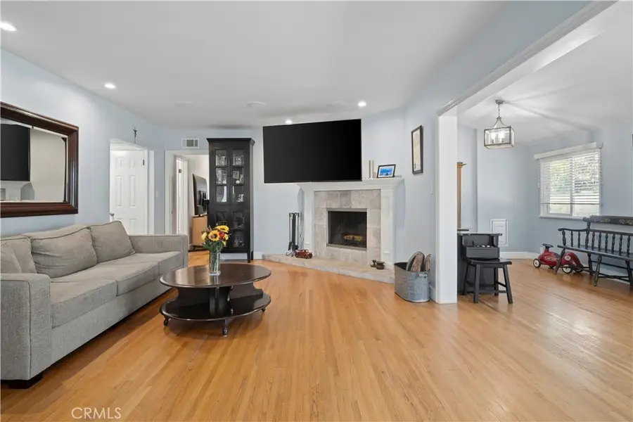 609 E Bennett Avenue, Glendora, CA 91741 - #3