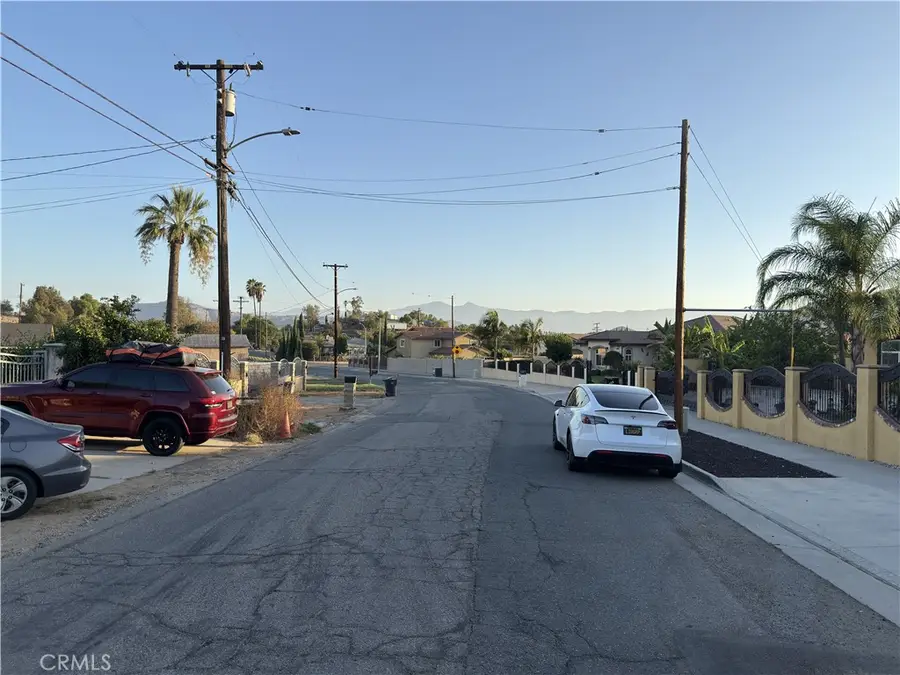 5349 Norwood, Riverside, CA 92505 - #2