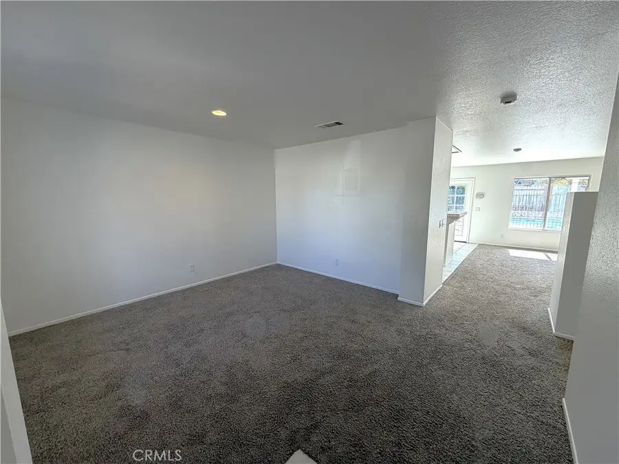 6152 W Avenue J5, Lancaster, CA 93536 - #3