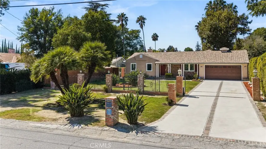 8847 White Oak Avenue, Northridge, CA 91325 - #3