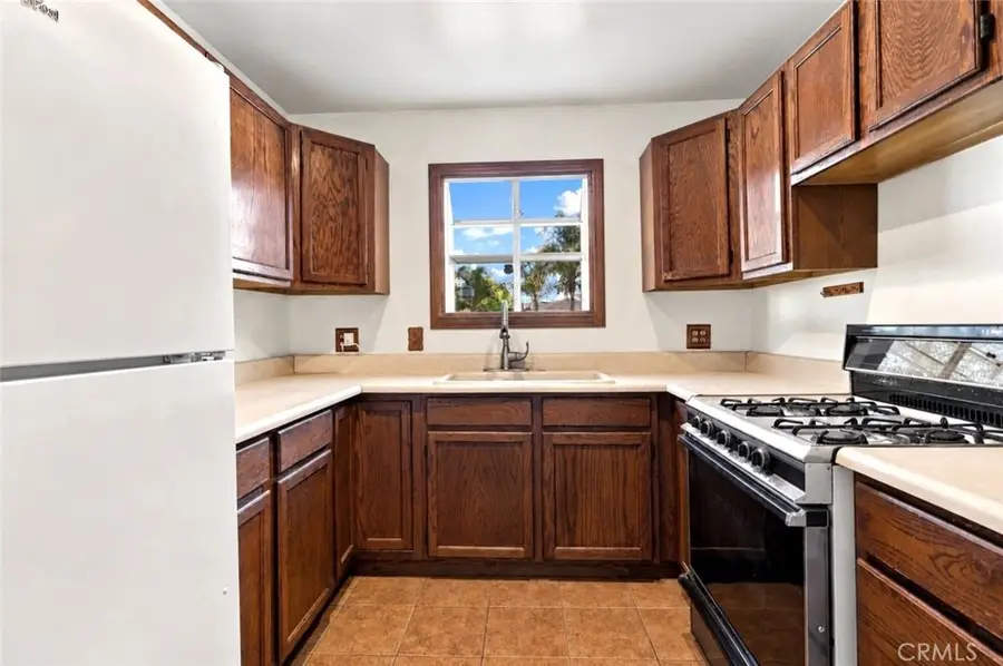 124 E Roland Street, Azusa, CA 91702 - #2