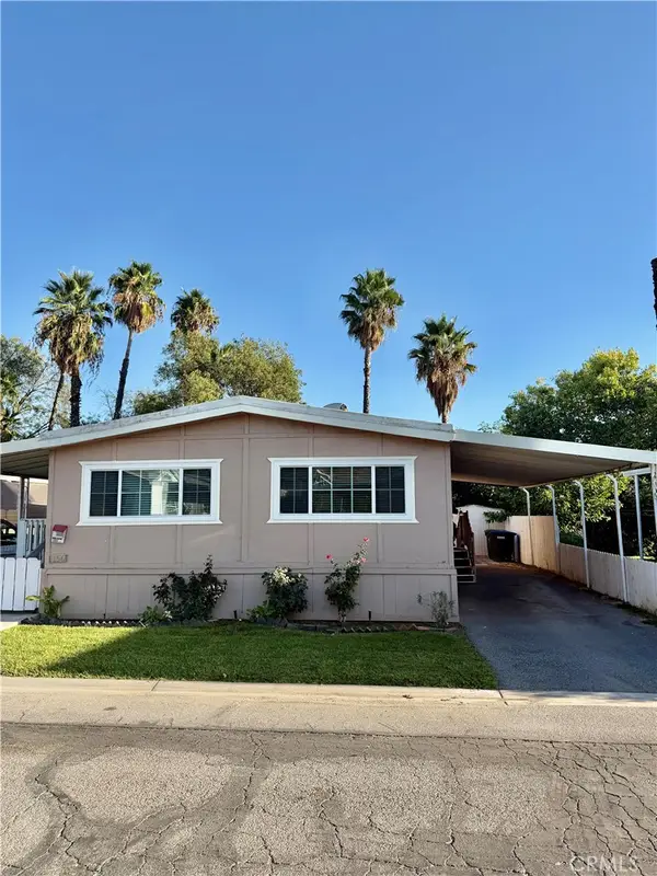 2851 S. La Cadena Drive S #156, Colton, CA 92324