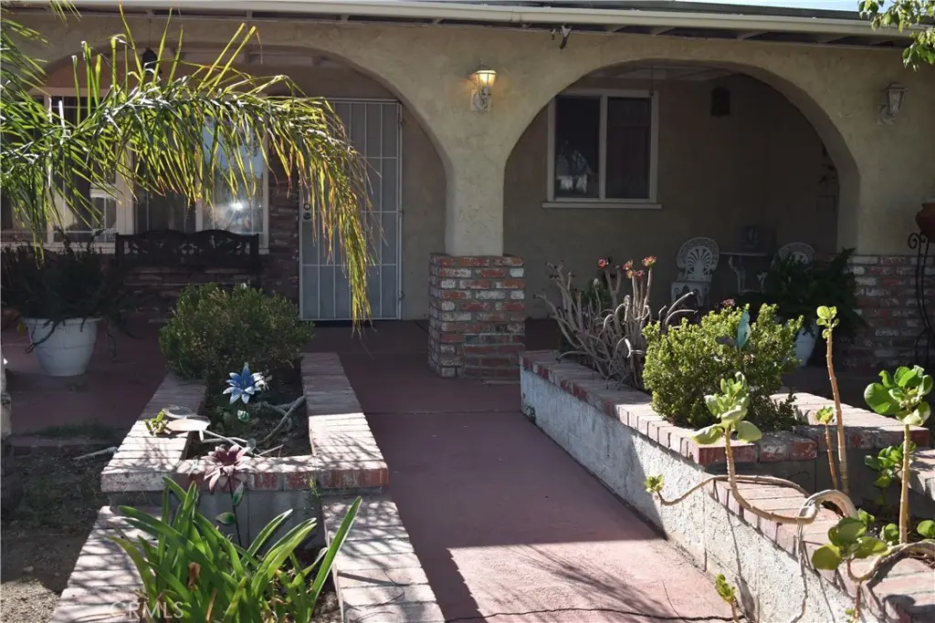 1202 S Willow, Rialto, CA 92376 - #1