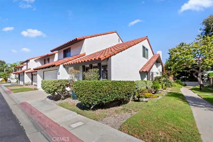 1402 Alpine Lane, Huntington Beach, CA 92648 - #2