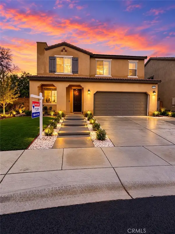 719 S Pine, Rialto, CA 92376