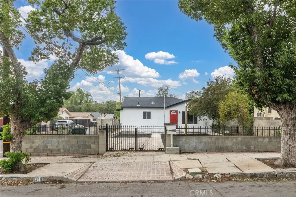 249 N 10th Avenue, Upland, CA 91786 - #1