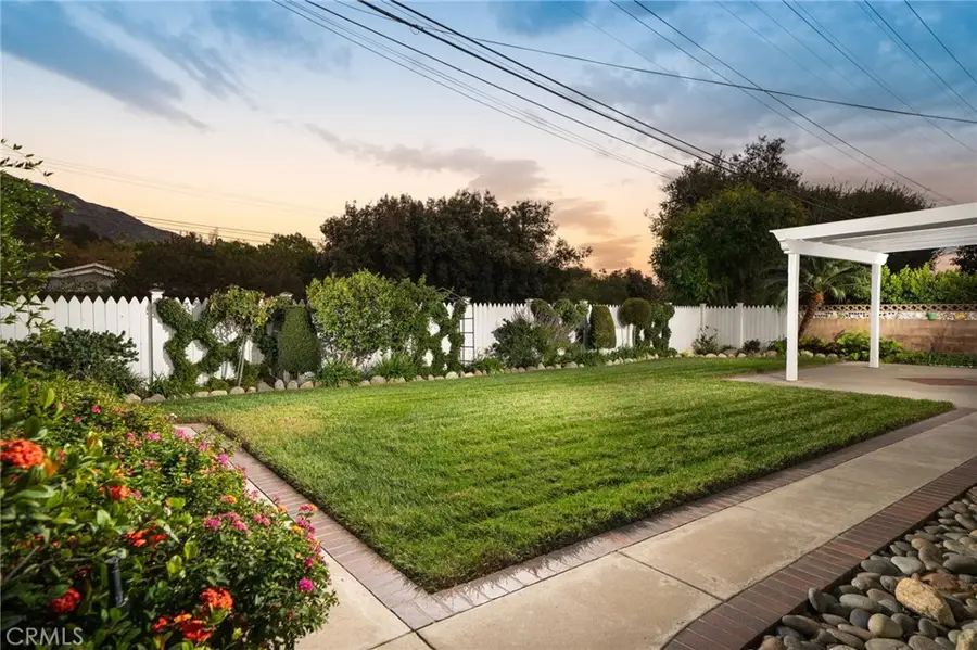 346 N Mountain Avenue, Monrovia, CA 91016 - #3