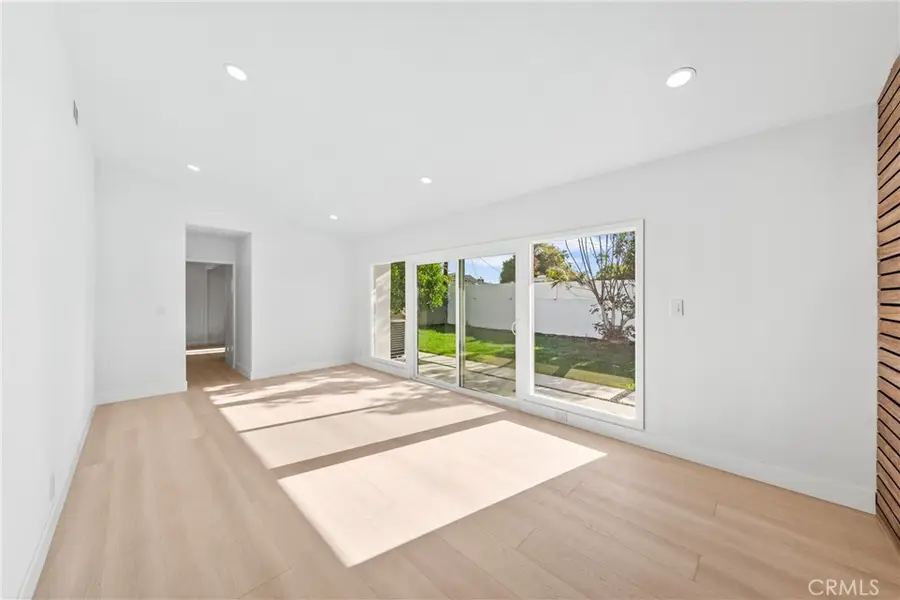 2922 Radnor, Long Beach, CA 90815 - #3