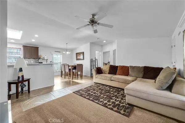 1081 W Arrow Hwy #86, Azusa, CA 91702