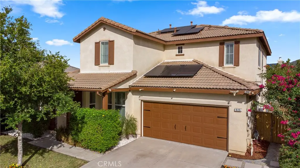 925 E Pennsylvania Avenue, Redlands, CA 92374 - #1