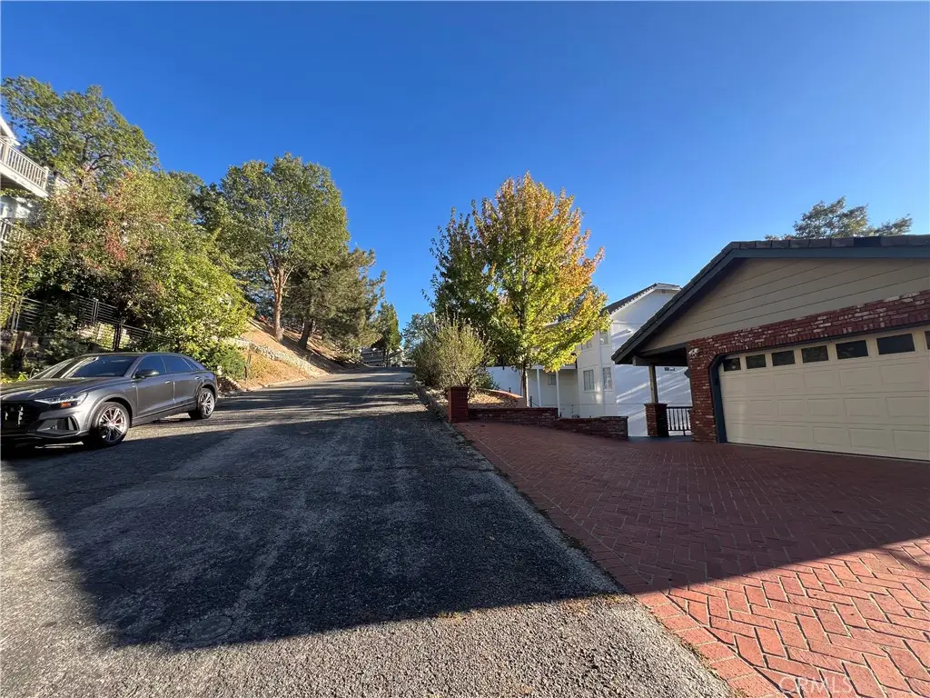 30055 Enchanted Way, Running Springs, CA 92382 - #1
