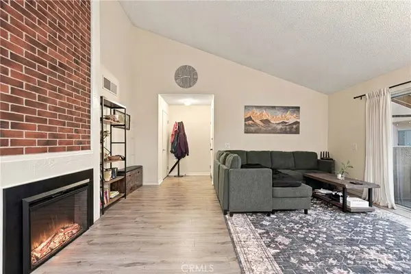 15425 Sherman Way #240, Van Nuys, CA 91406