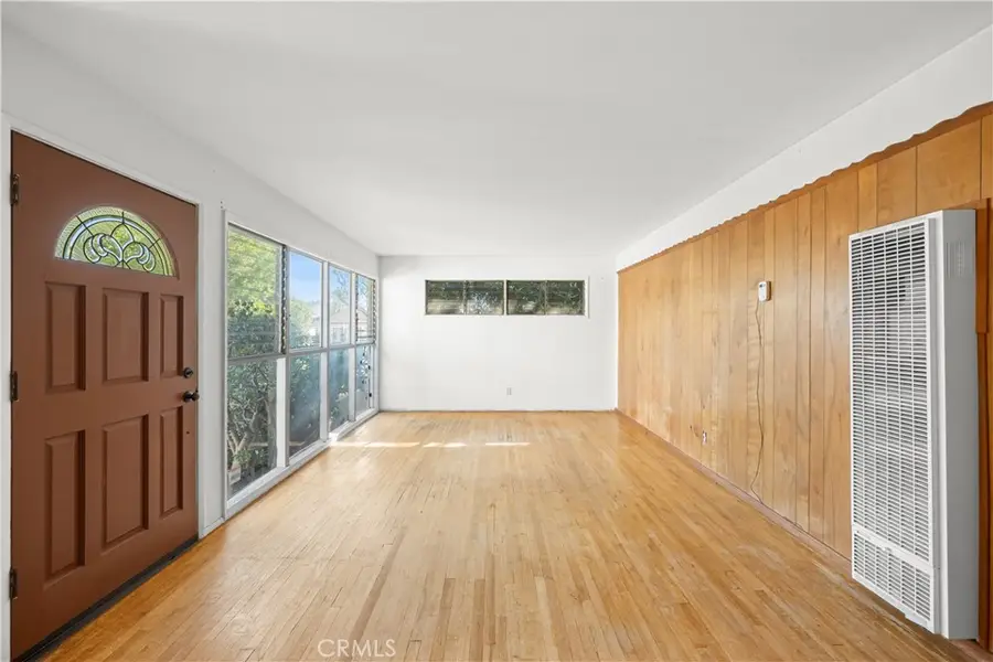 643 E Foothill Boulevard, Glendora, CA 91741 - #3