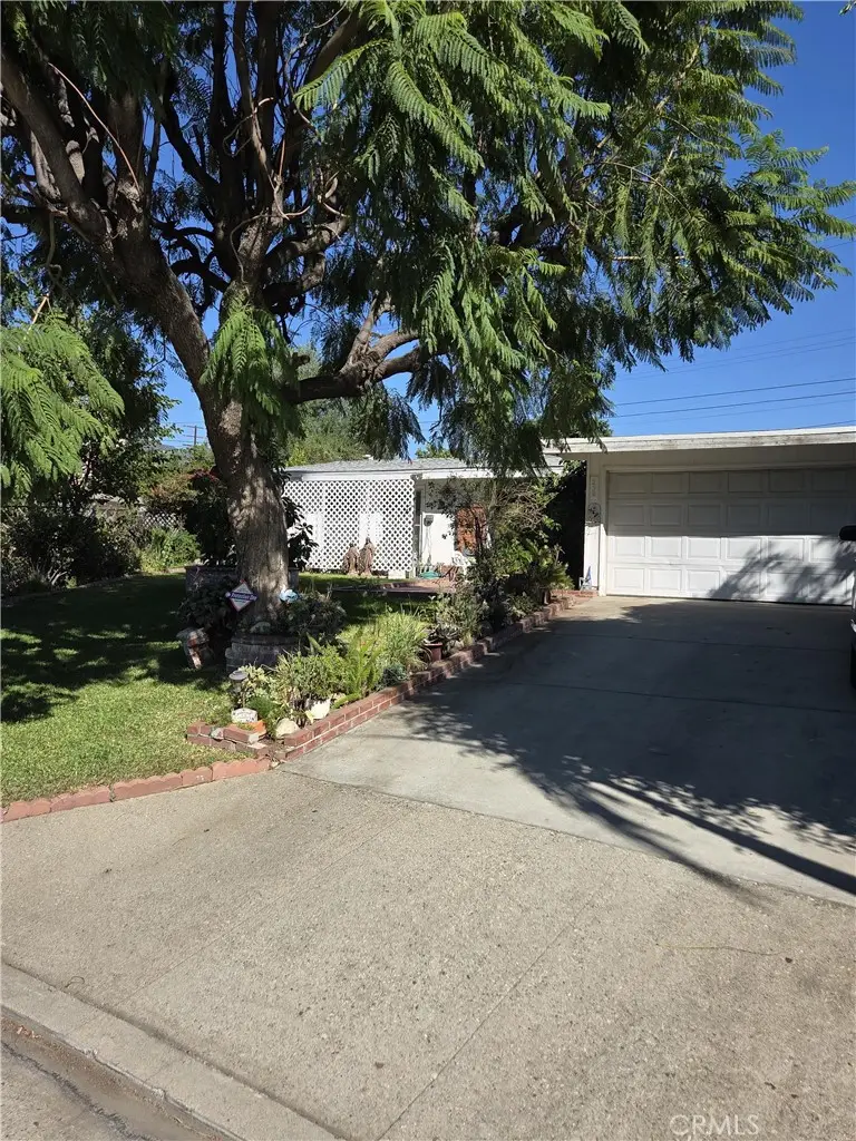 236 N Viceroy, Azusa, CA 91702 - #3