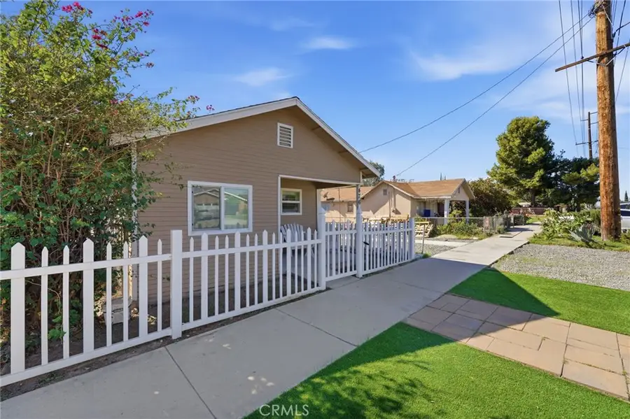 476 E N Street, Colton, CA 92324 - #2