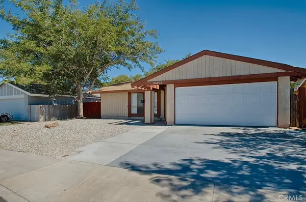 44202 4th Street E, Lancaster, CA 93535