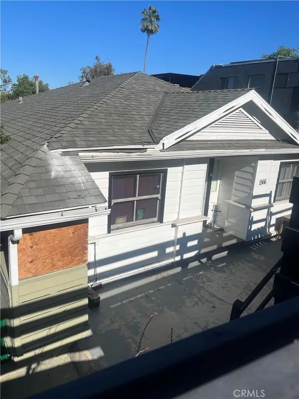 1566 Rollins, Los Angeles, CA 90063