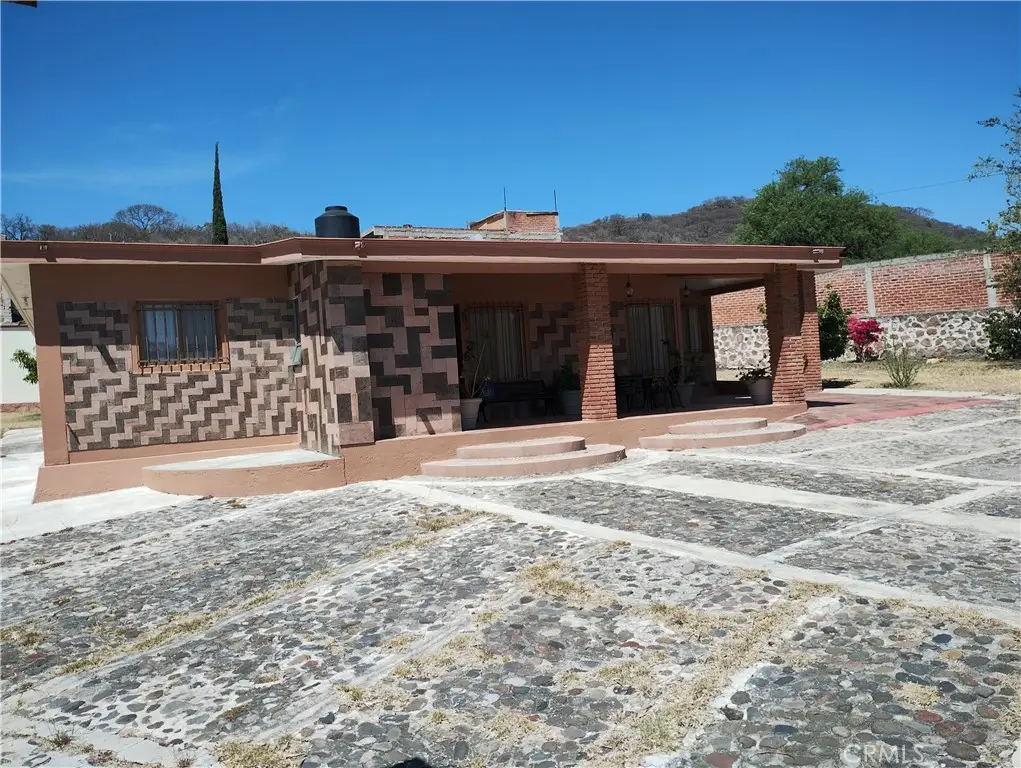 95 Carretera Acambaro-tarandacua Km 3, Other, OS 38600 - #1