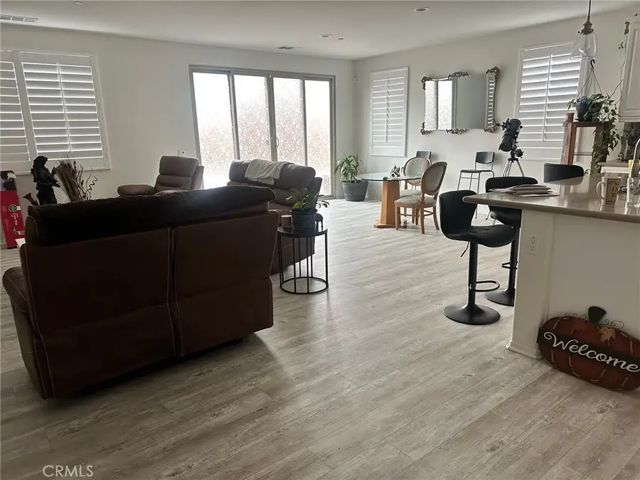 15150 Onyx Road, Victorville, CA 92394 - Image #2