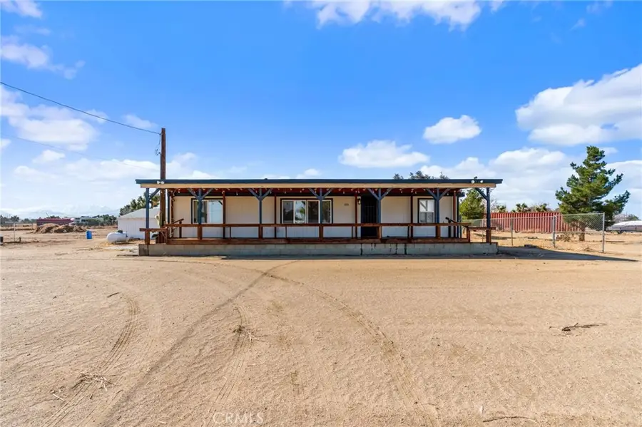 11524 Paramount Road, Phelan, CA 92371 - Image #2