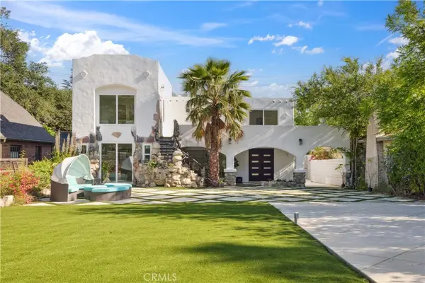 1290 E Woodbury Road, Pasadena, CA 91104