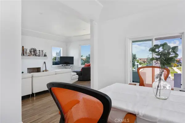 7037 Cimarron Street, Los Angeles, CA 90047