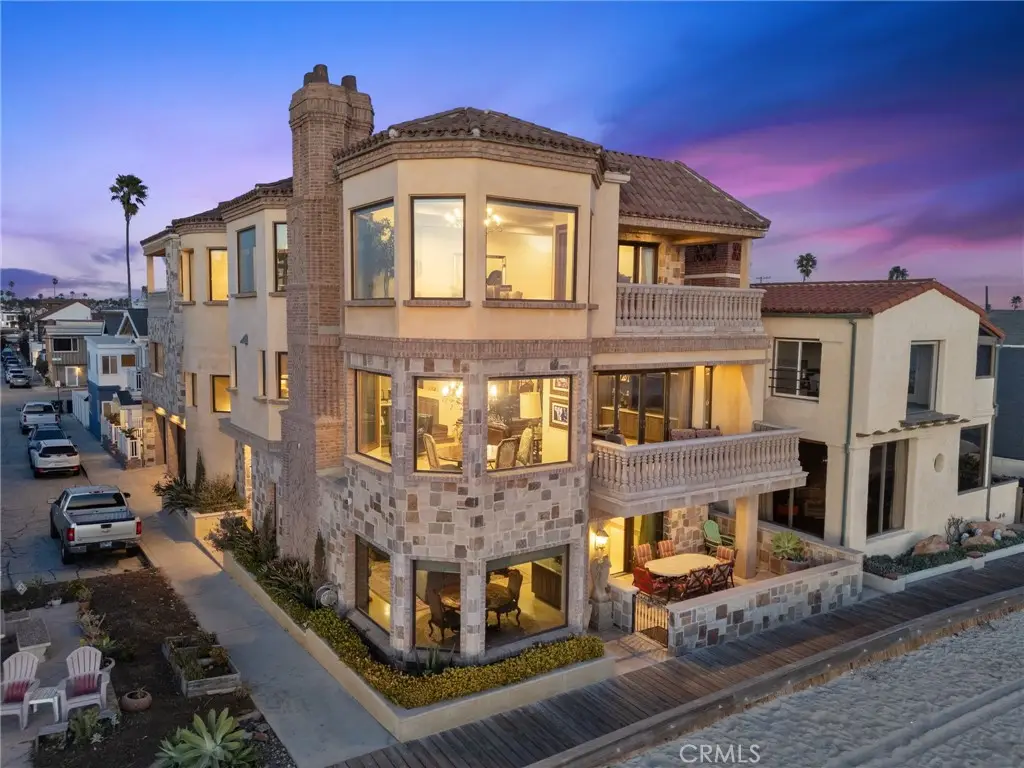 2 60th Pl, Long Beach, CA 90803 - Image #1