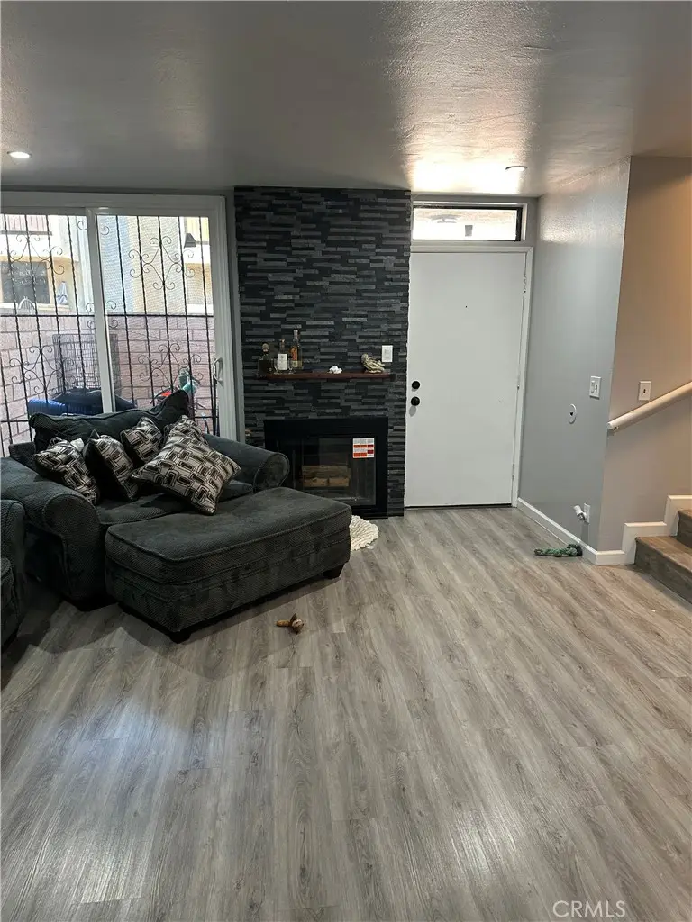 6315 Seville Avenue #G, Huntington Park, CA 90255 - Image #2