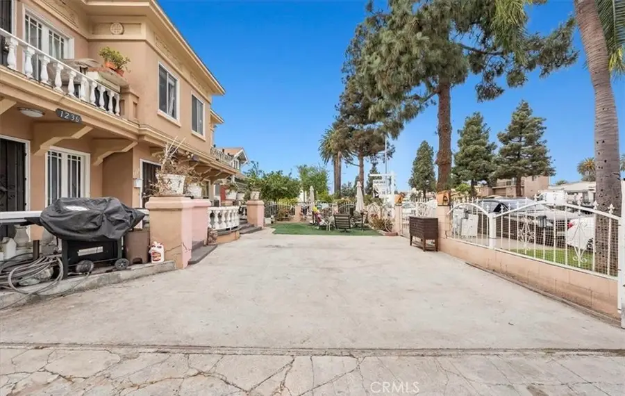 1236 W Martin Luther King Jr., Los Angeles, CA 90037 - #3
